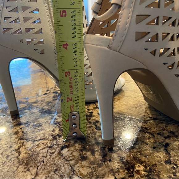 Dressy open toe heel’s - Picture 7 of 11